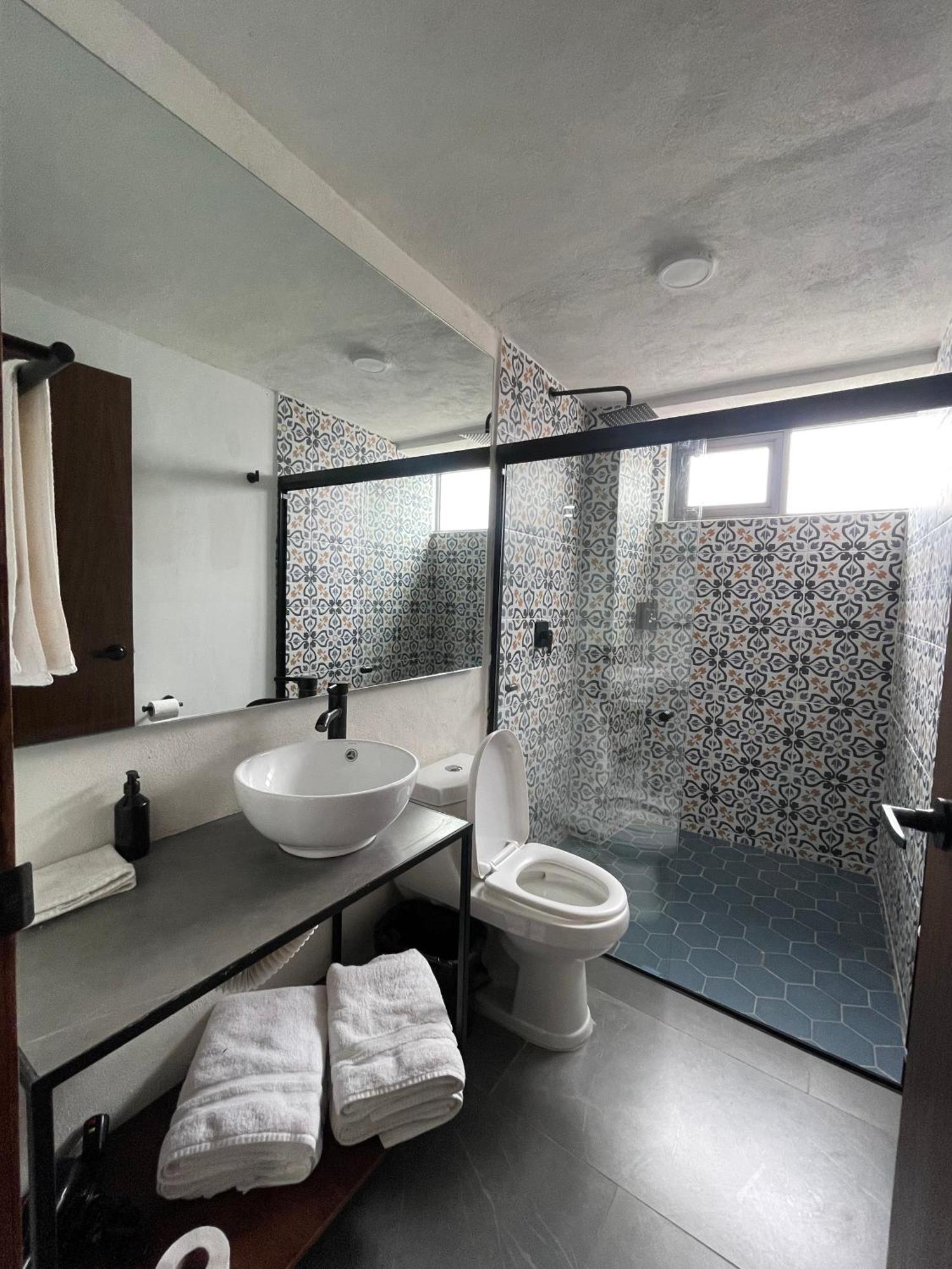 瓜达拉哈拉 Quinta La Perla旅舍 外观 照片